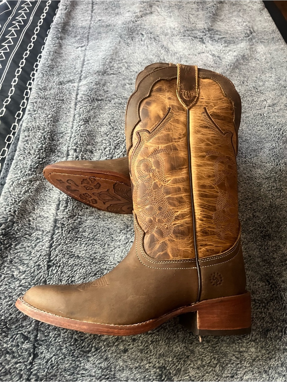 Corral Women’s Brown Leather Western Boots size 26 is 10 USA. - Picture 4 of 11